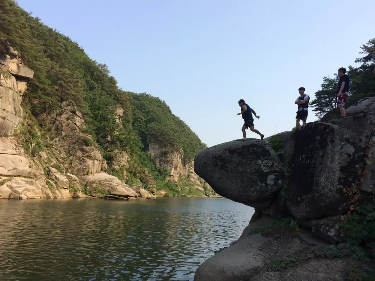 래프팅 도중 다이빙사진!